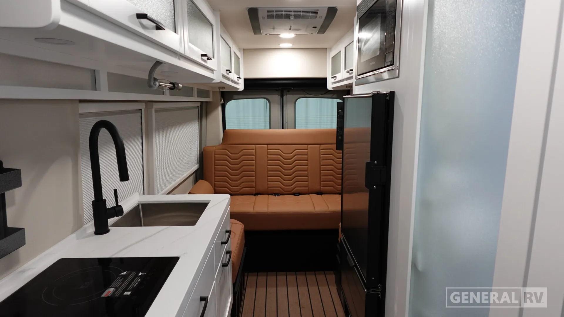 2026 Coachmen Beyond 22C AWD - Photo 3