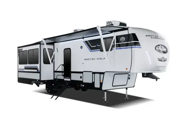 Forest River Cherokee Arctic Wolf 285OPT exterior