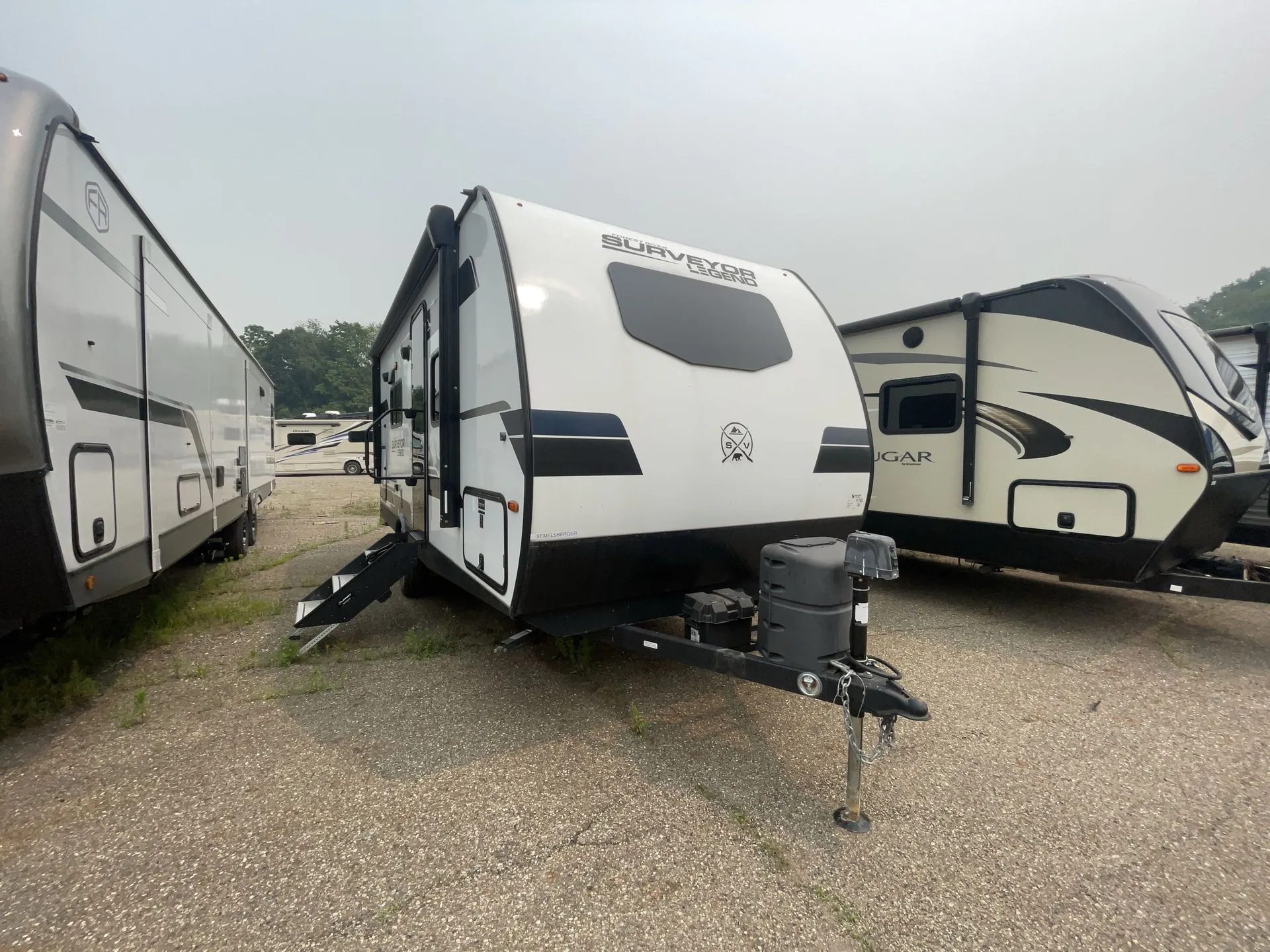 2024 Forest River Surveyor Legend 19SSLE - Photo 2