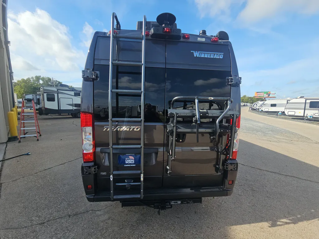 2022 Winnebago Travato 59G, Photos photo 4