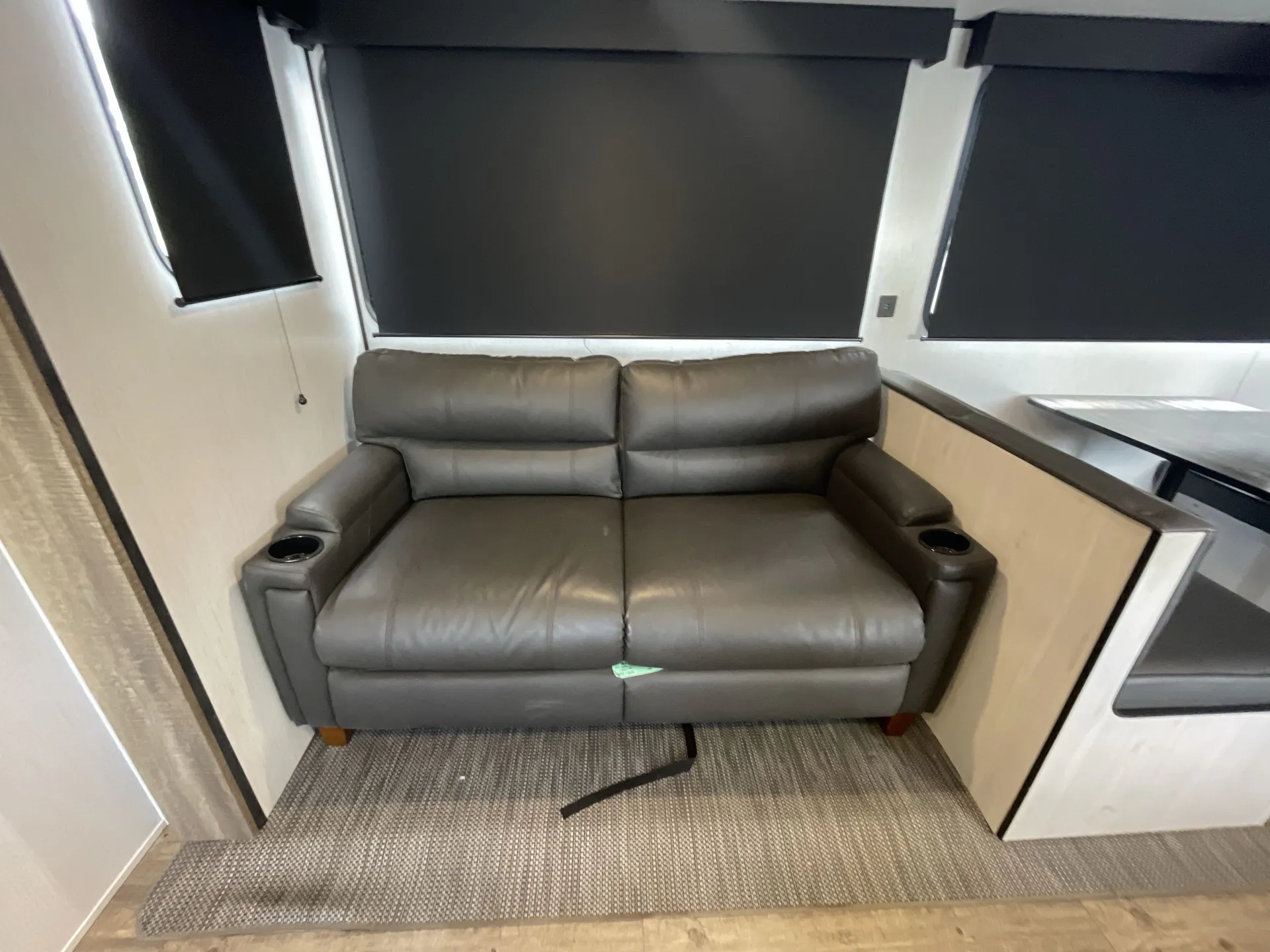 2023 Heartland Trail Runner 31DB — living area main