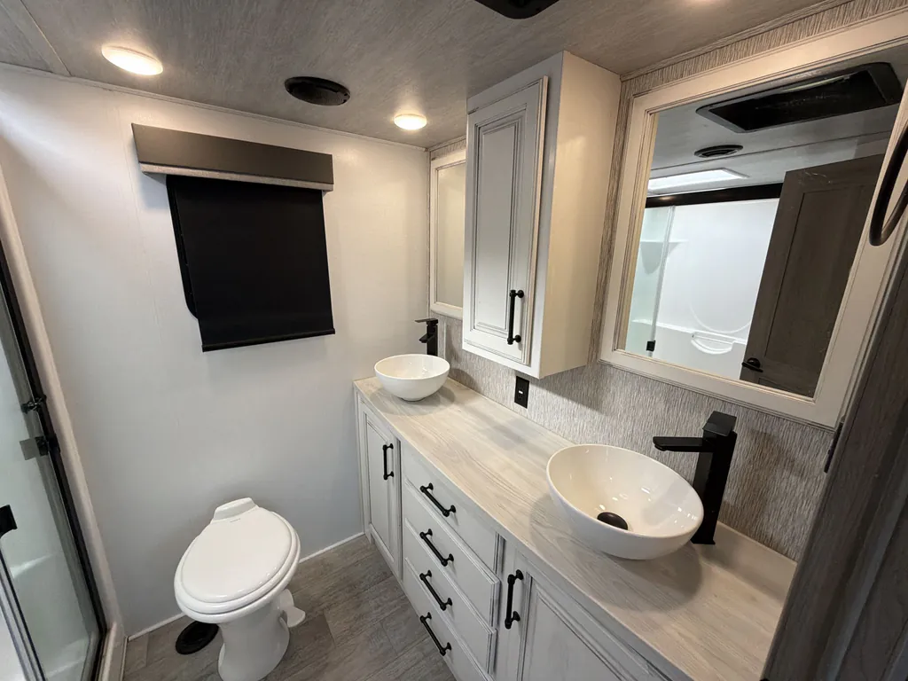 2022 Keystone Montana 3231CK, Photos photo 17