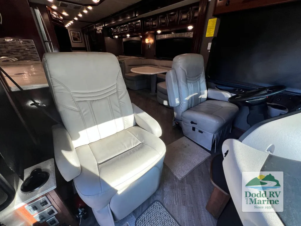 2019 Fleetwood Pace Arrow LXE 38K, Photos photo 8