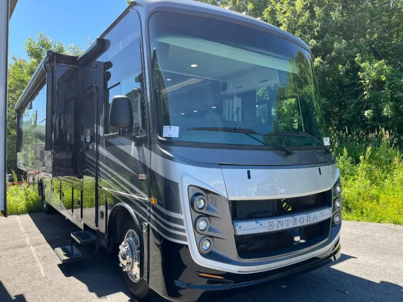 2026 Entegra Coach Vision XL 36C - Photo 2