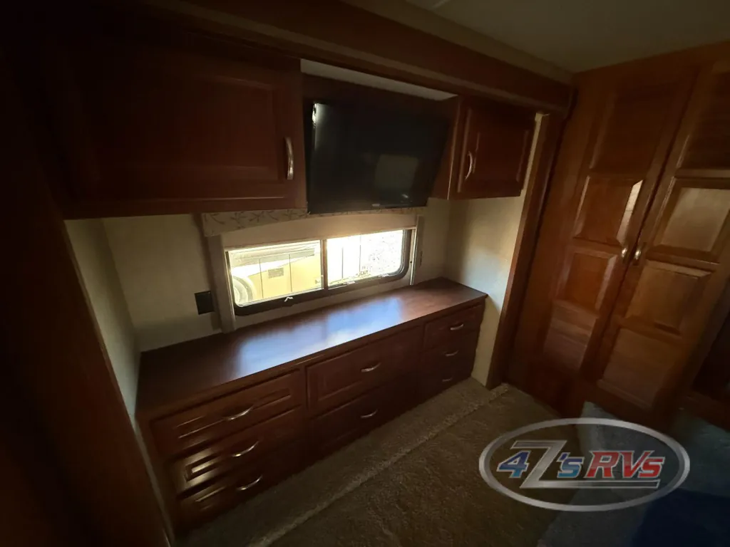 2015 Forest River Berkshire 34QS, Photos photo 39