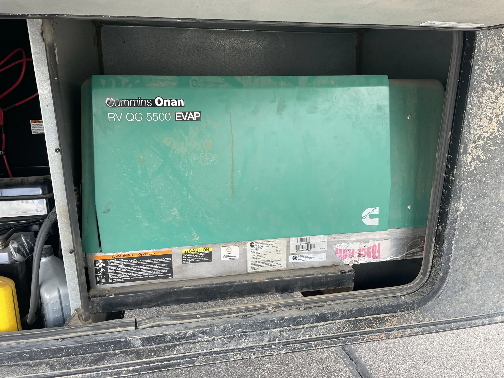 2018 Heartland Cyclone 4250 — living area main