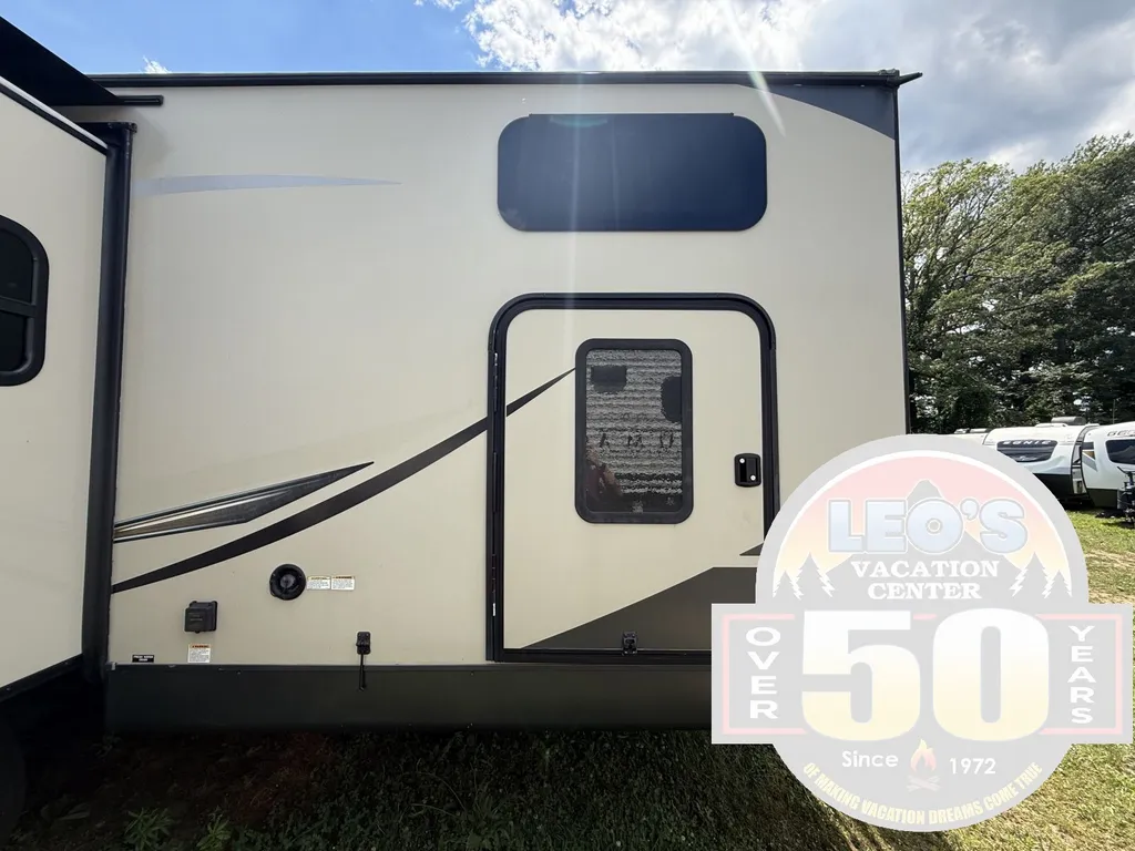 2022 Forest River Rockwood Ultra Lite 2911BS, Photos photo 7