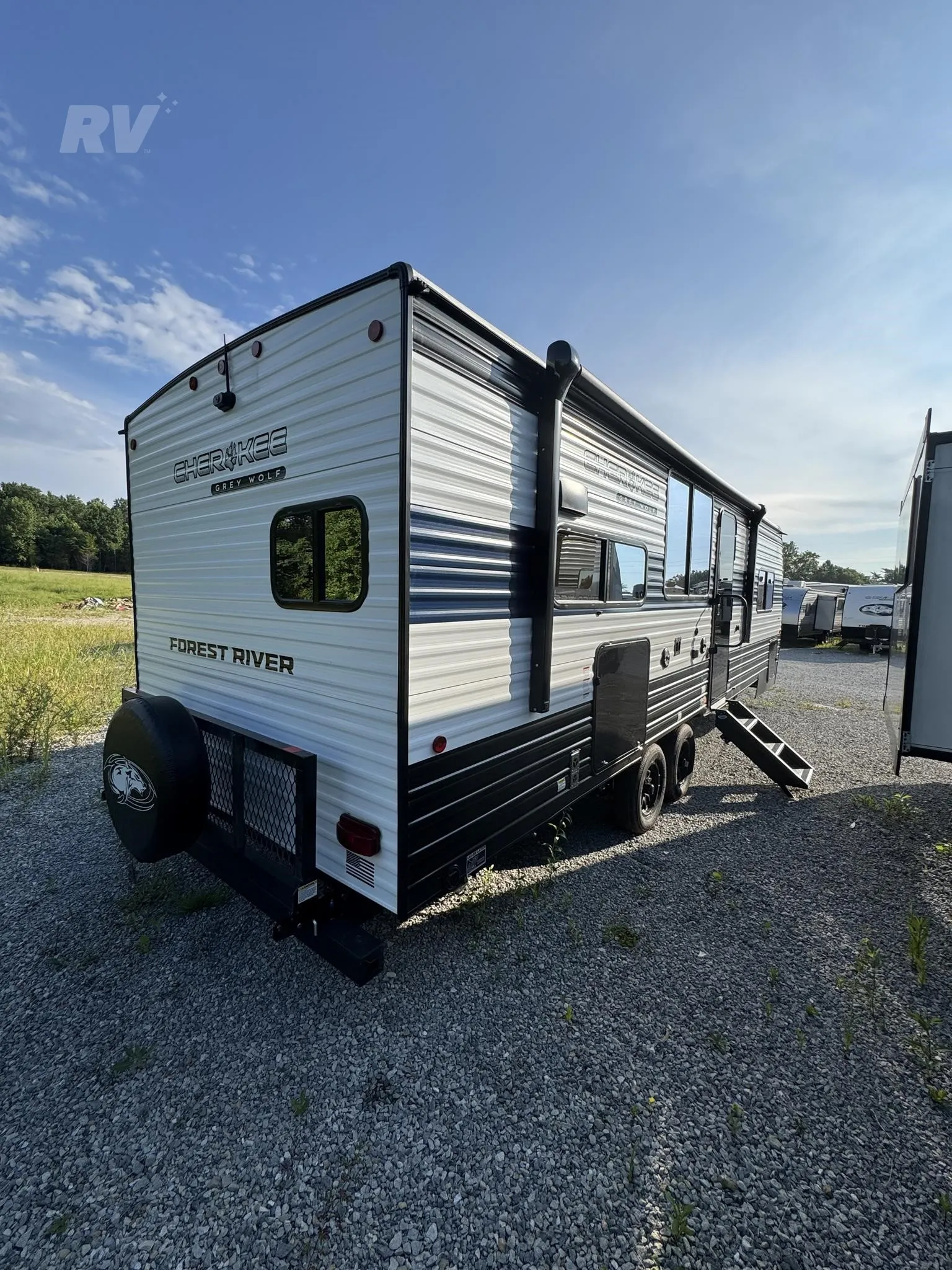 2026 Forest River Cherokee Grey Wolf 26SS — Photo 5