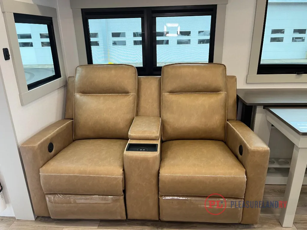 2026 Brinkley Model Z 3420, Photos photo 11