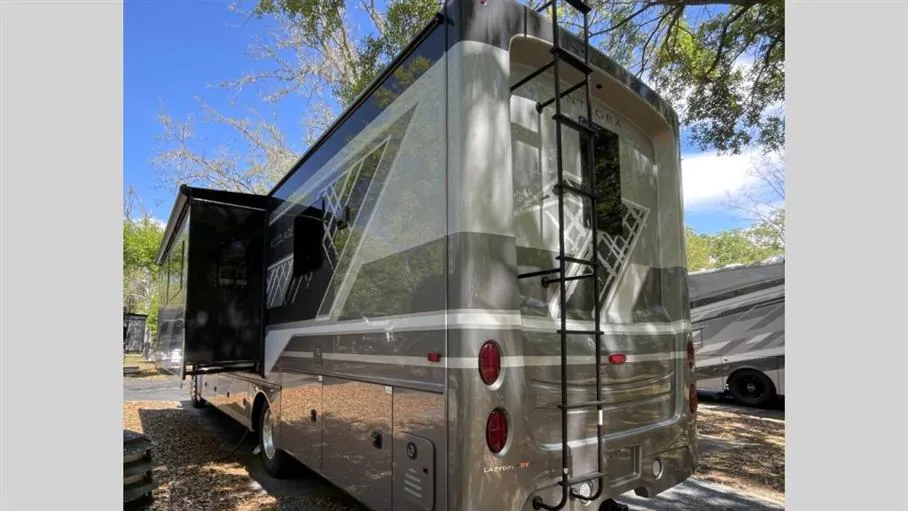 2026 Entegra Coach Accolade 37K, Photos photo 5