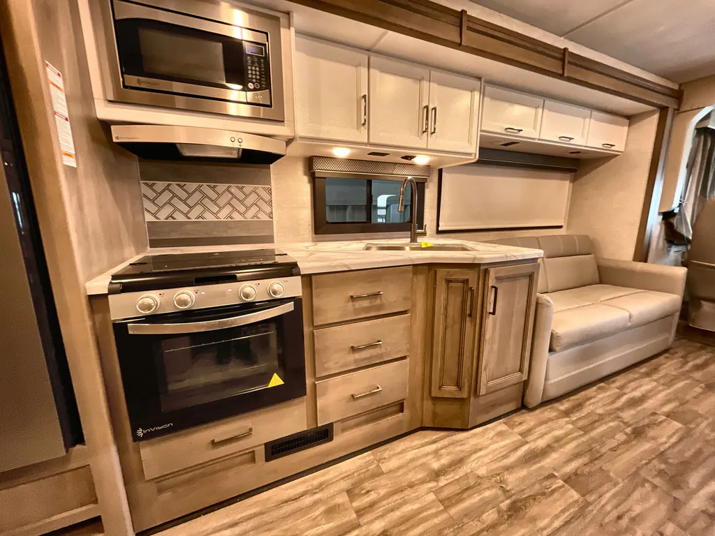 2026 Thor Motor Coach Freedom Traveler A29, Photos photo 11