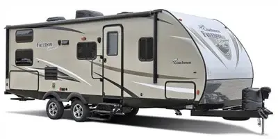 Coachmen Freedom Express Ultra Lite 229 TBS exterior