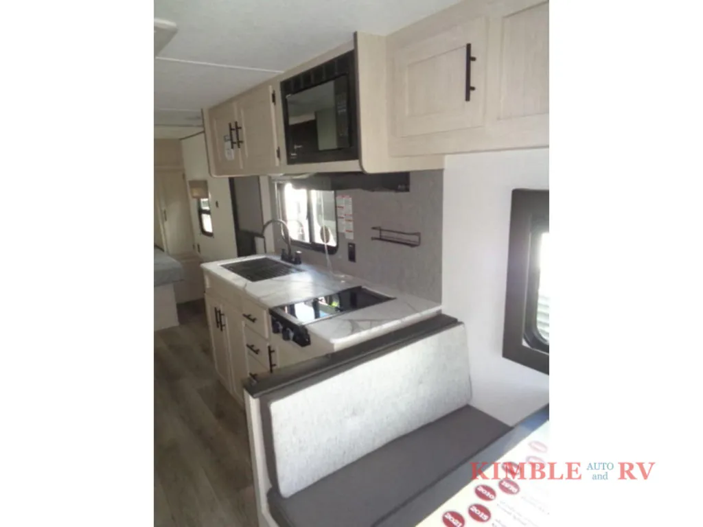 2025 Shasta RVs i-5 Edition 521CK, Photos photo 12