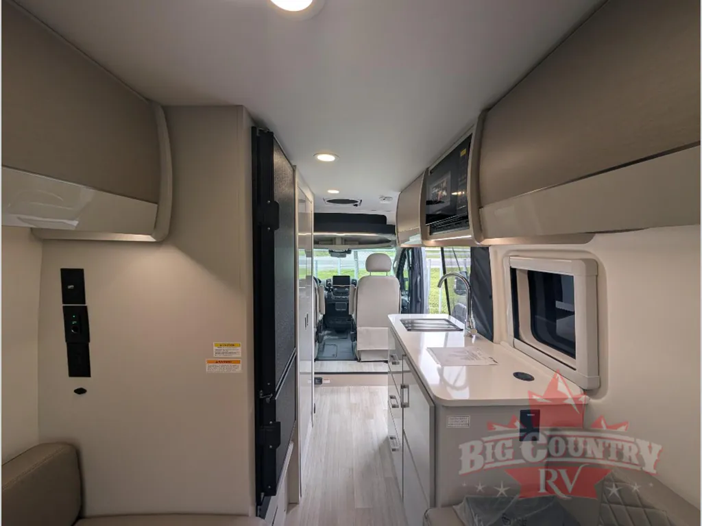 2027 Thor Motor Coach Tellaro 20Y, Photos photo 9