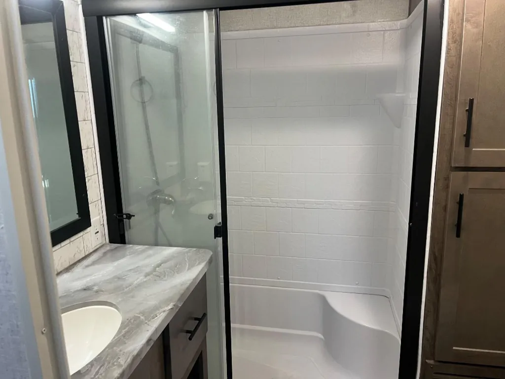 2021 Forest River Salem Grand Villa 42FLDL, Photos photo 23