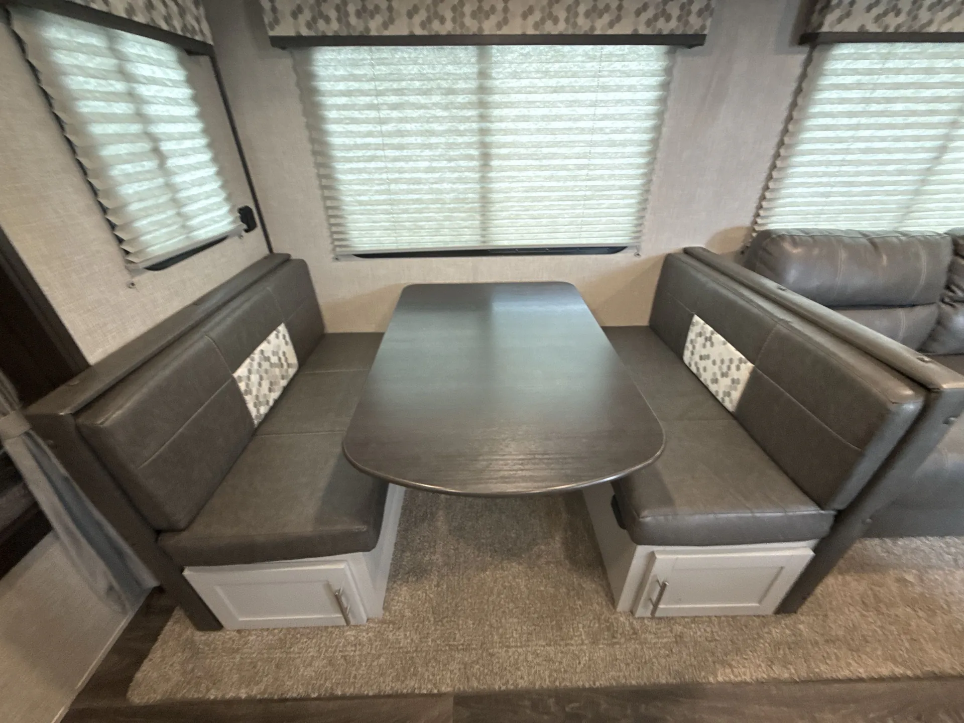 2020 Keystone Bullet 273BHS — living area main