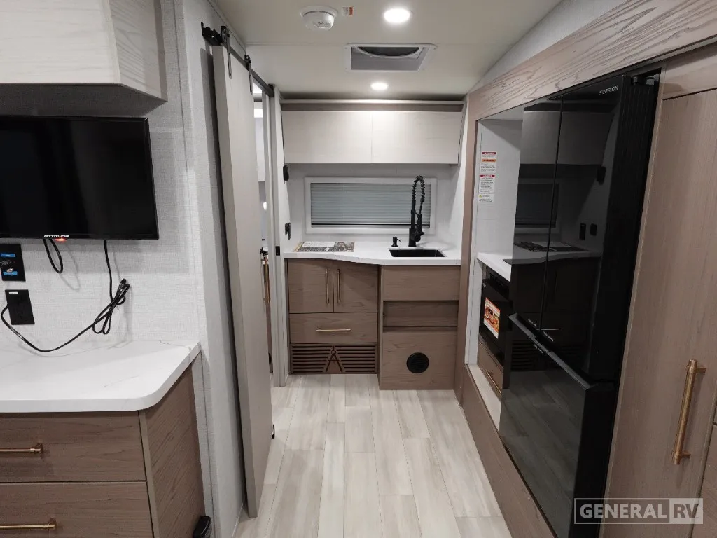 2026 Grand Design Serenova 150HL - Photo 3