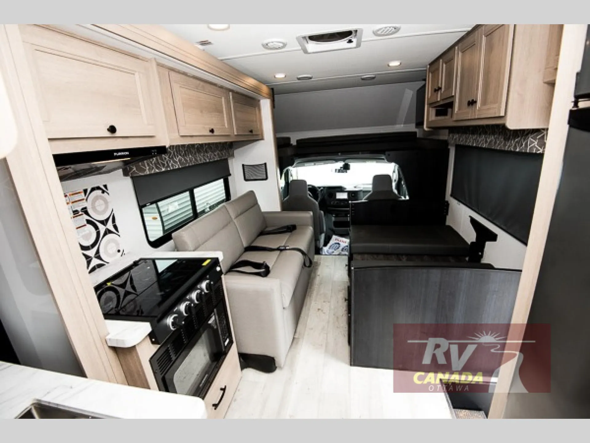 2027 Forest River Sunseeker LE 3250DSLE — Photo 7