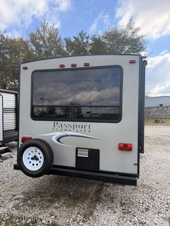 2016 Keystone RV Passport 234QBWE - Photo 3