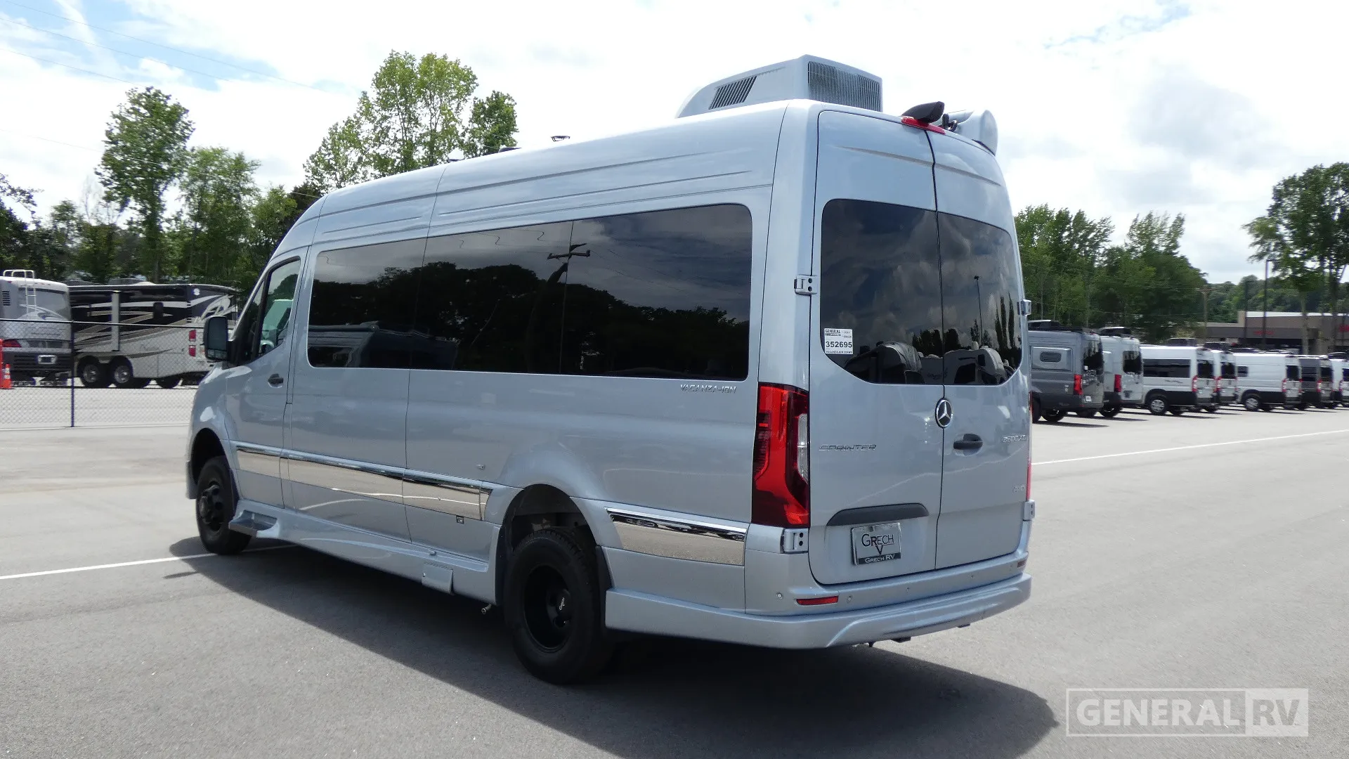 2027 Grech Motors Vacanza-ion 22AWD - Photo 4