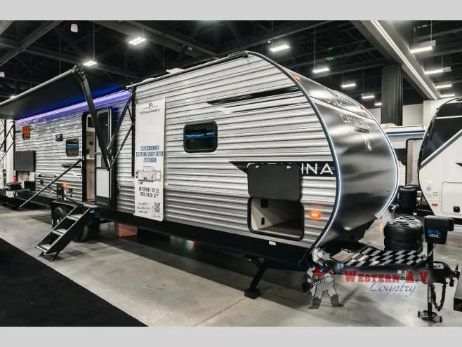 2026 Coachmen Catalina Legacy Edition 293TQBSCK - Photo 2