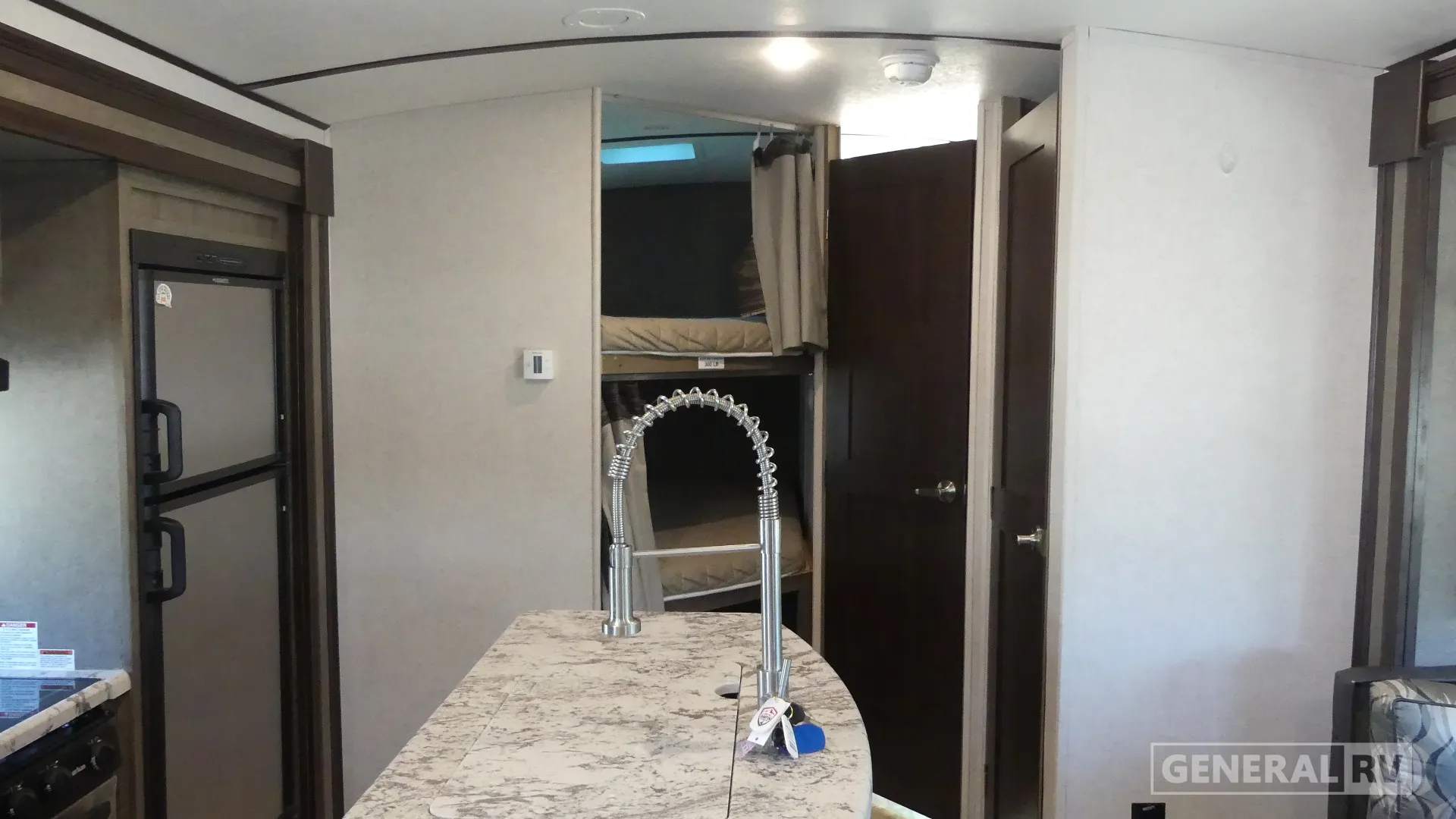 2018 Forest River Surveyor 247BHDS - Photo 3