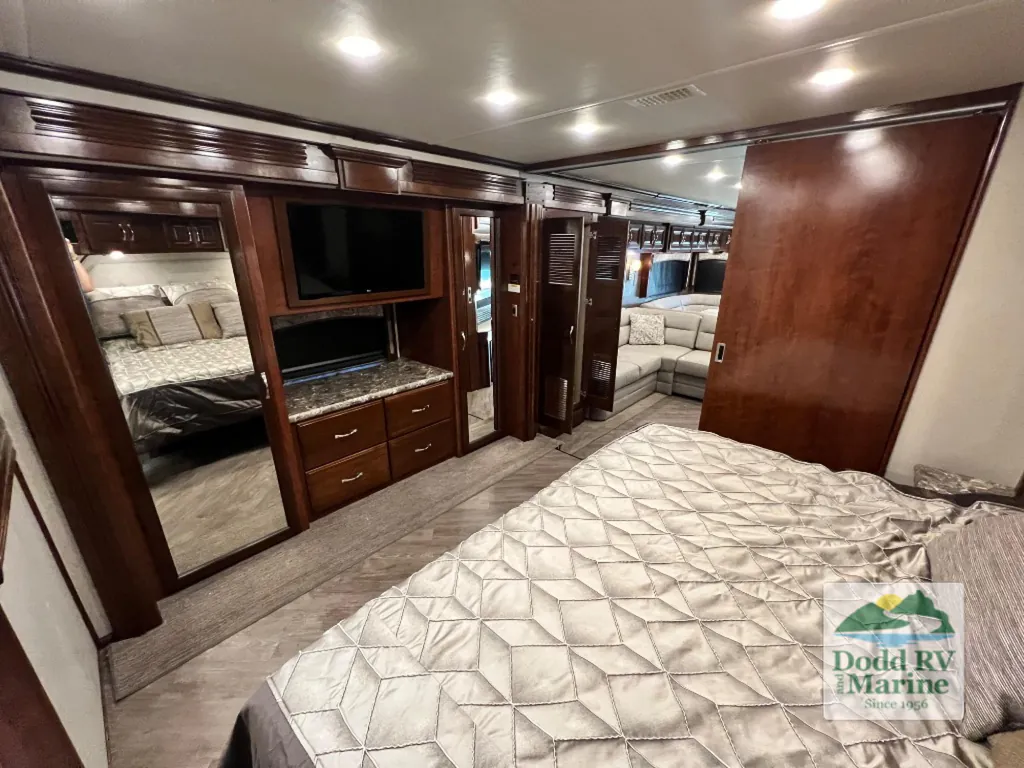 2019 Fleetwood Pace Arrow LXE 38K, Photos photo 33