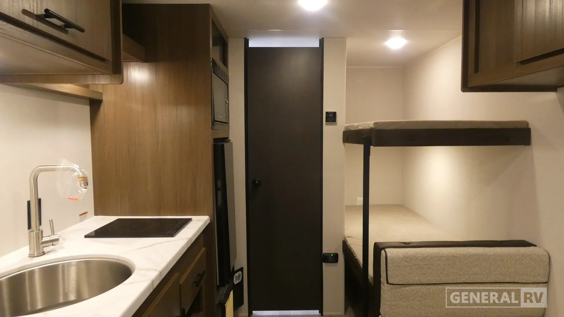 2027 Prime Time RV Avenger LT 16BHX - Photo 3