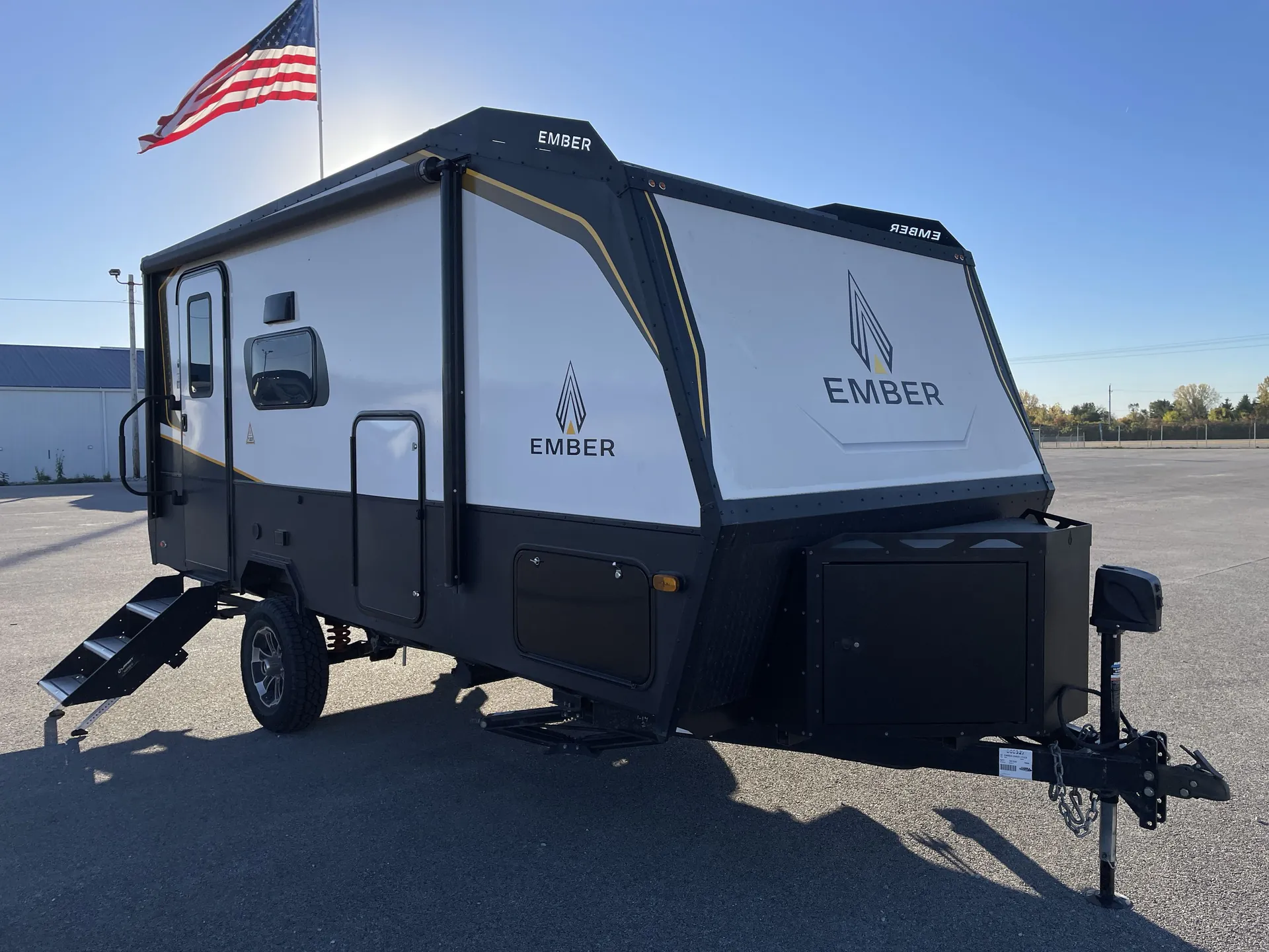 2022 Ember RV Overland 171FB - Photo 2