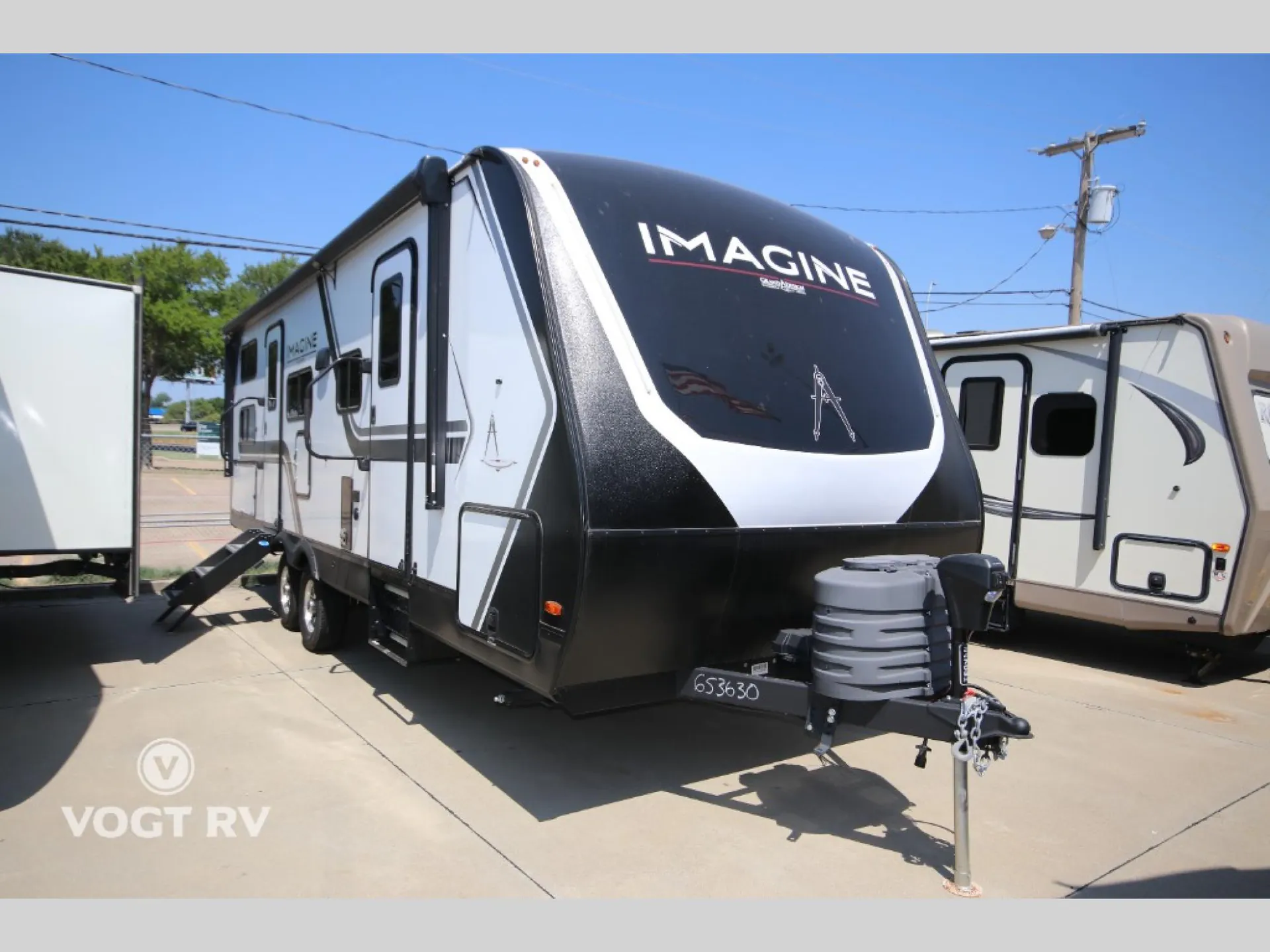 2025 Grand Design Imagine 2470BH - Photo 2