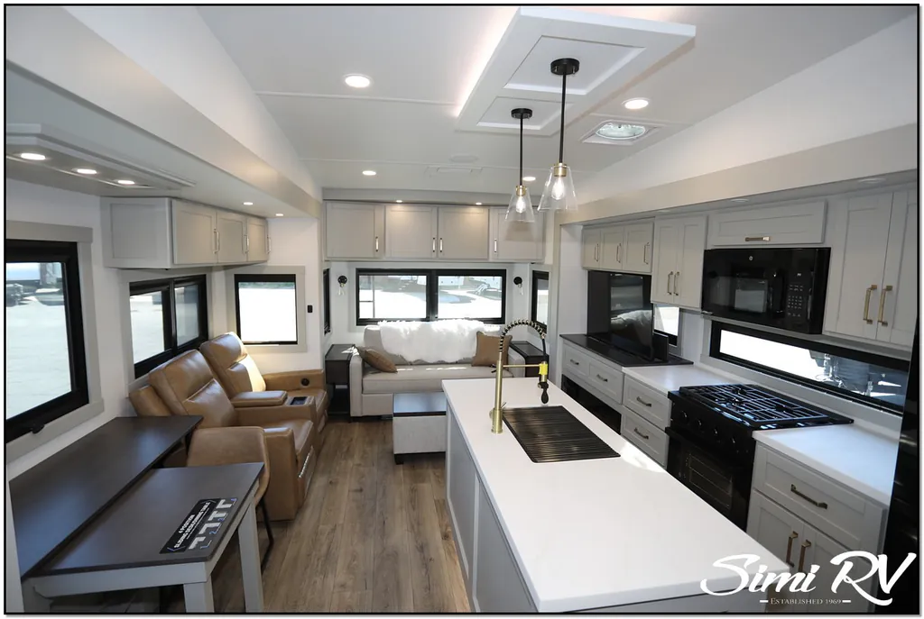 2026 Brinkley Model Z 3600, Photos photo 51