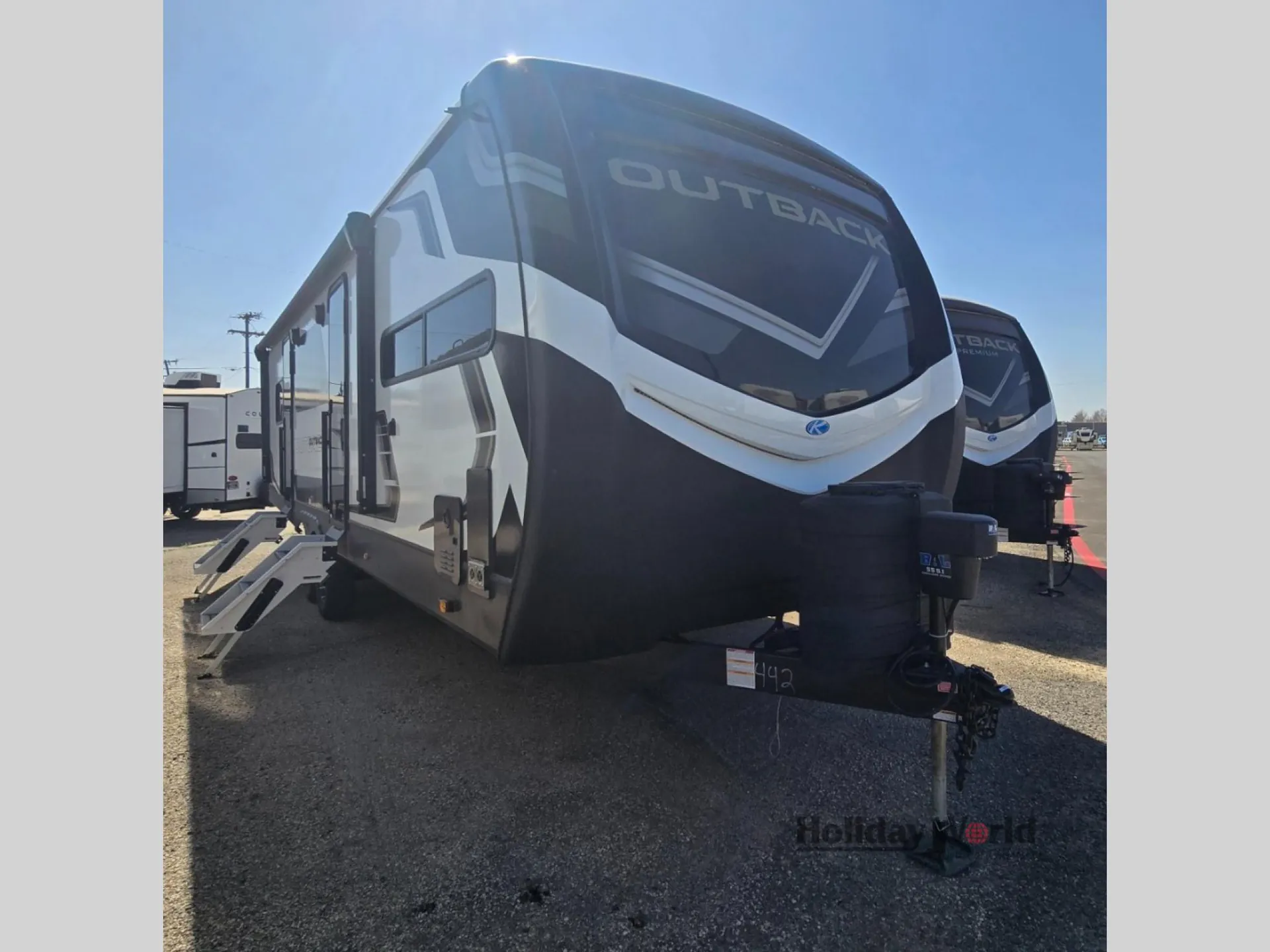 2025 Keystone Outback 271FK - Photo 2