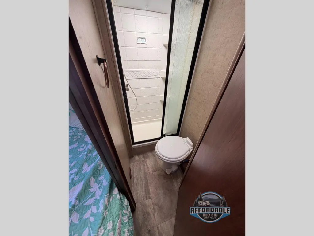 2016 Forest River Sunseeker 2450S, Photos photo 8
