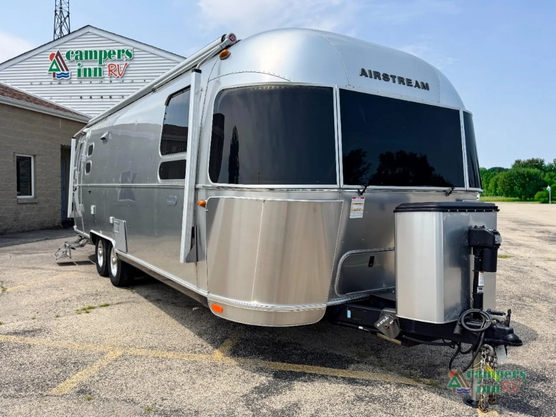 2019 Airstream Globetrotter 27FB - Photo 2