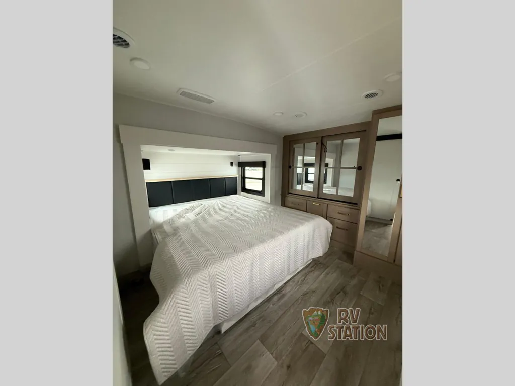 2026 Jayco Eagle 321RSTS, Photos photo 12