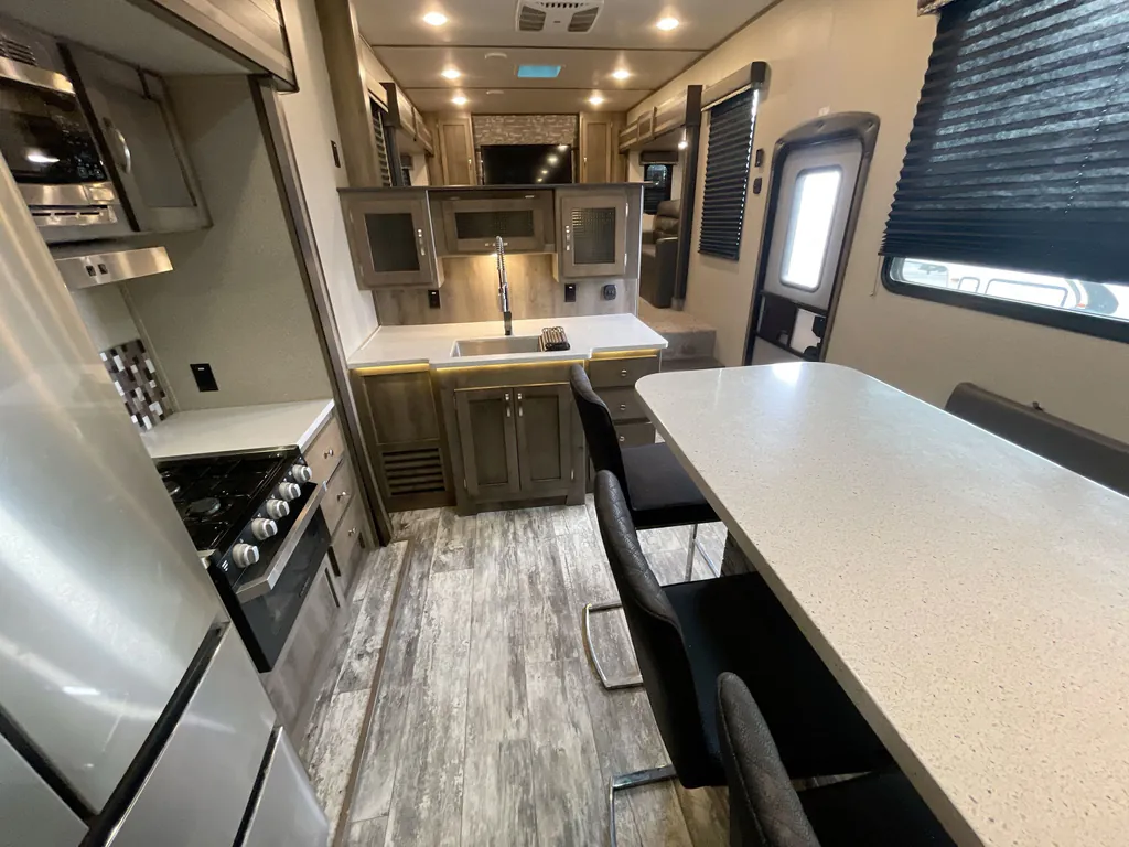 2020 Keystone Sprinter Limited 3341FWFLS, Photos photo 3