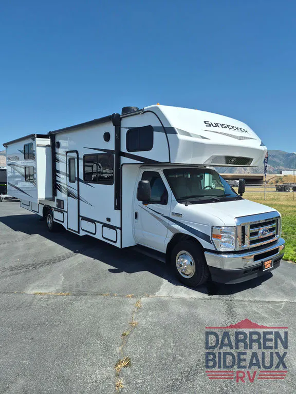 2023 Forest River Sunseeker 3250DS LE - Photo 3