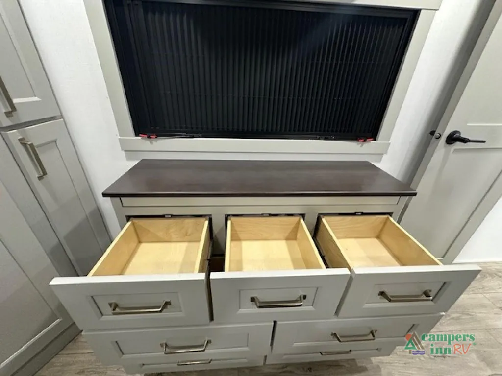 2026 Brinkley Model G 3970, Photos photo 59