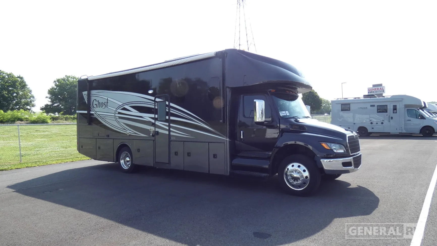 2024 NeXus RV Ghost 33DS - Photo 2