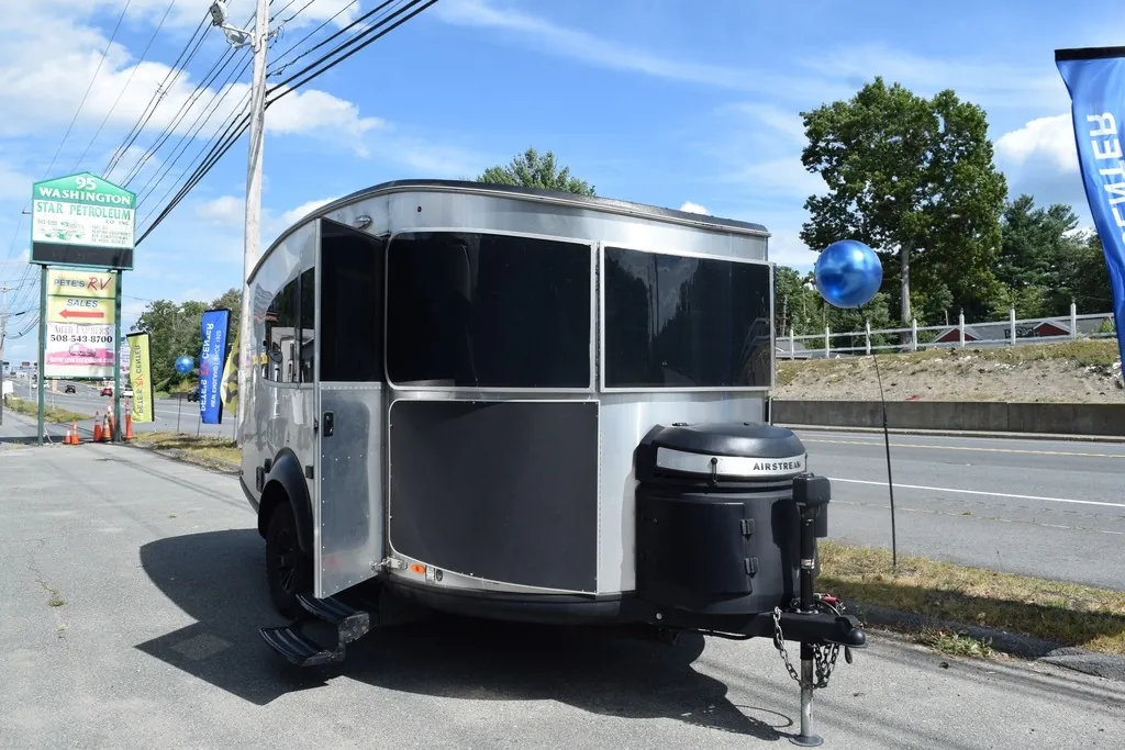 2025 Airstream Basecamp Xe 20XE - Photo 3