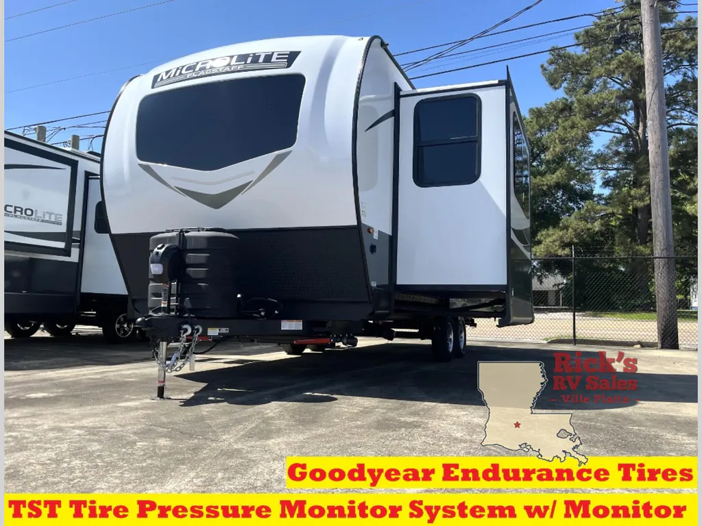 2026 Forest River Flagstaff Micro Lite 25FKB, Photos photo 4