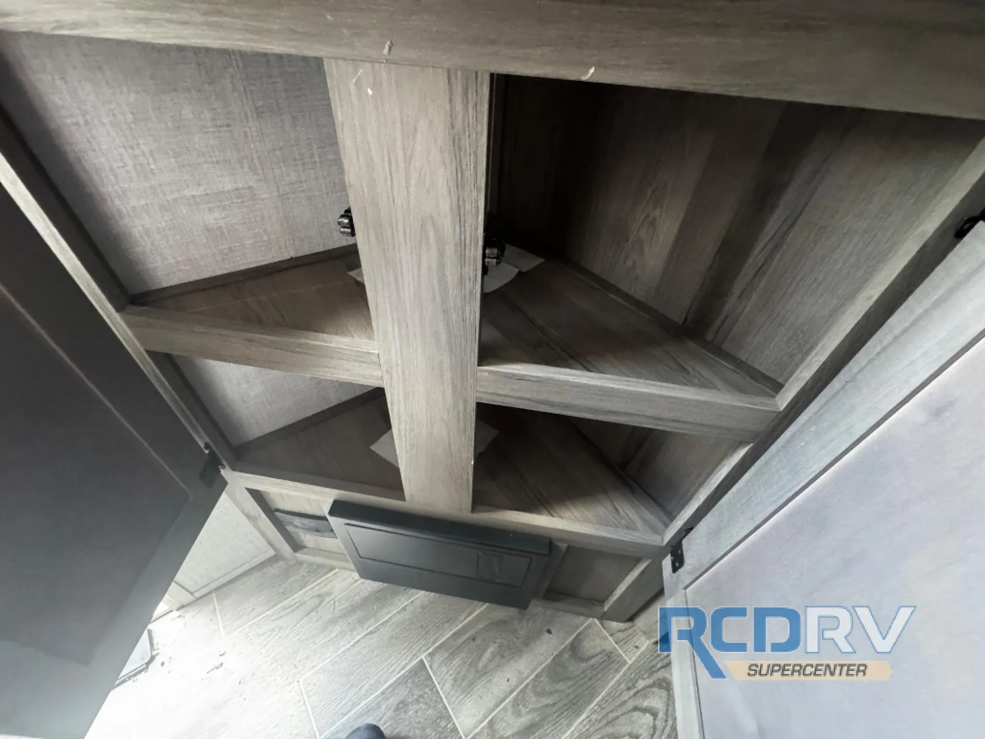 2022 Gulf Stream RV Ameri-Lite Ultra Lite 236RL - Photo 4