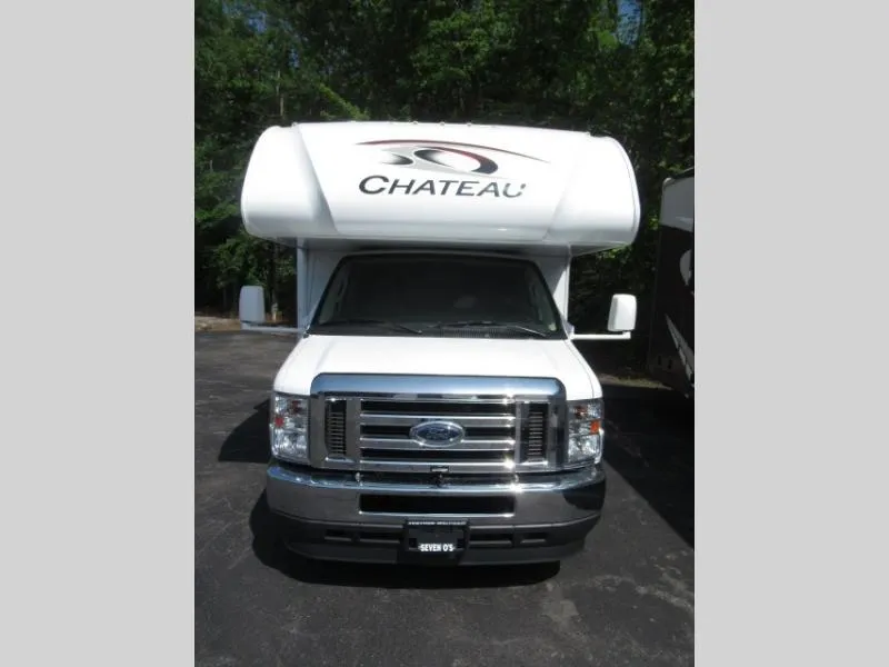 2023 Thor Motor Coach Chateau 22E - Photo 3