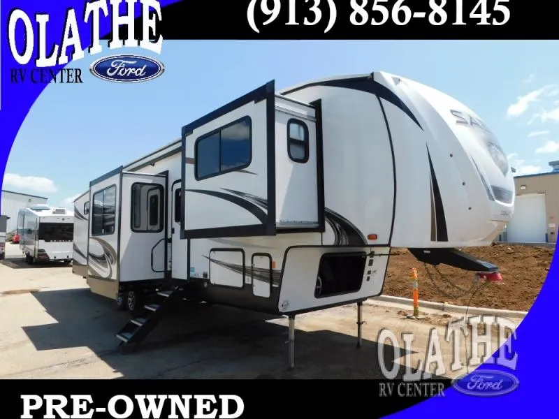 2022 Forest River Sabre 37FLH - Photo 2
