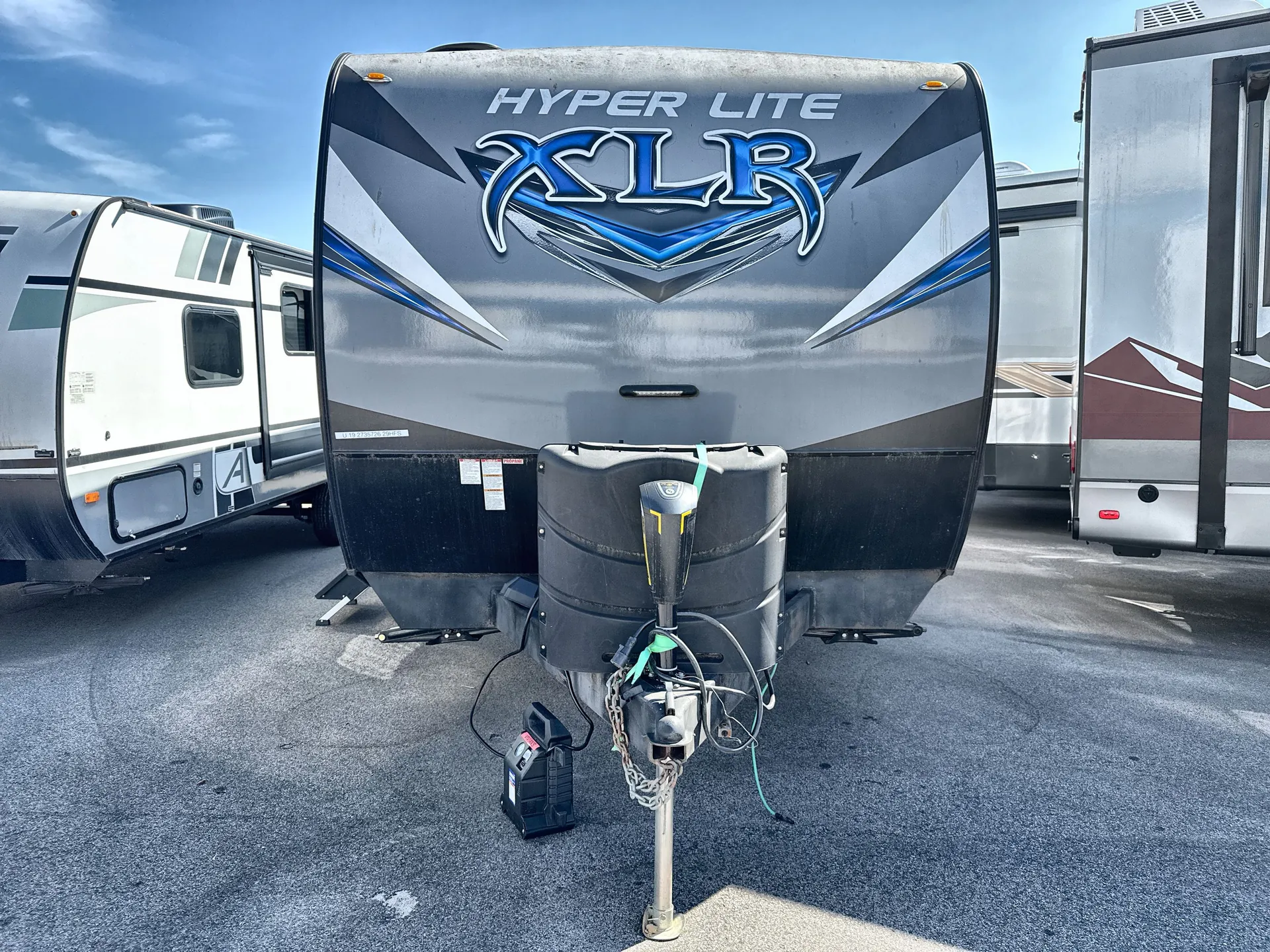 2019 Forest River XLR Hyperlite 29HFS — front