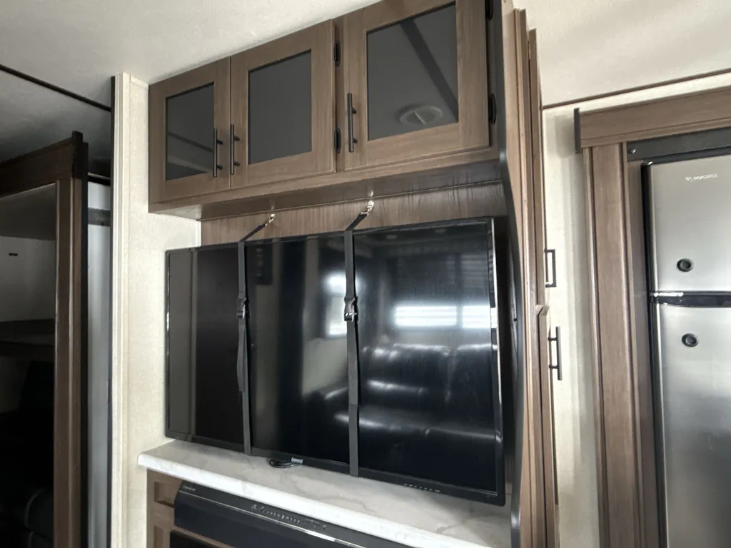 2020 Prime Time LaCrosse 3380IB, Photos photo 20