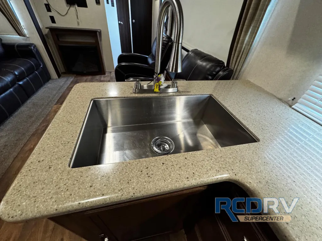 2017 Forest River Salem Hemisphere Lite 282RK, Photos photo 19