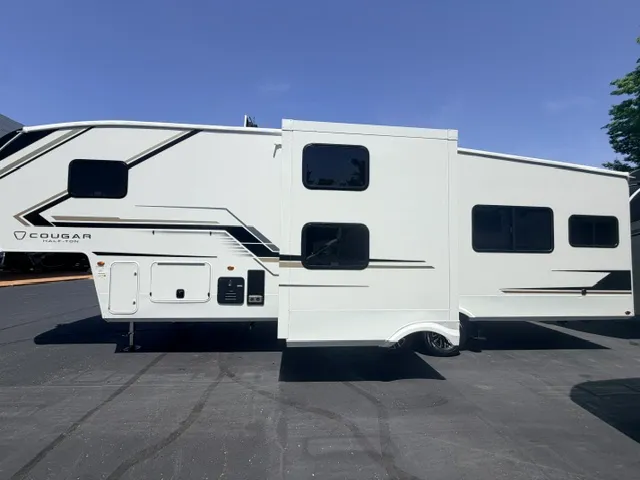 2027 Keystone Cougar HT FW 29MBD - Photo 3