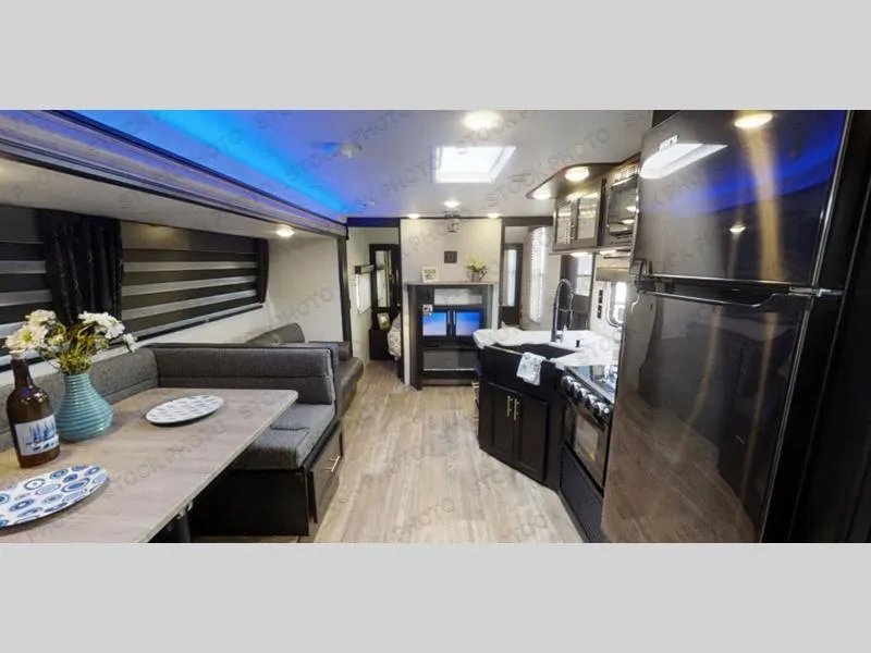2021 Forest River Cherokee Grey Wolf 26DBH - Photo 2