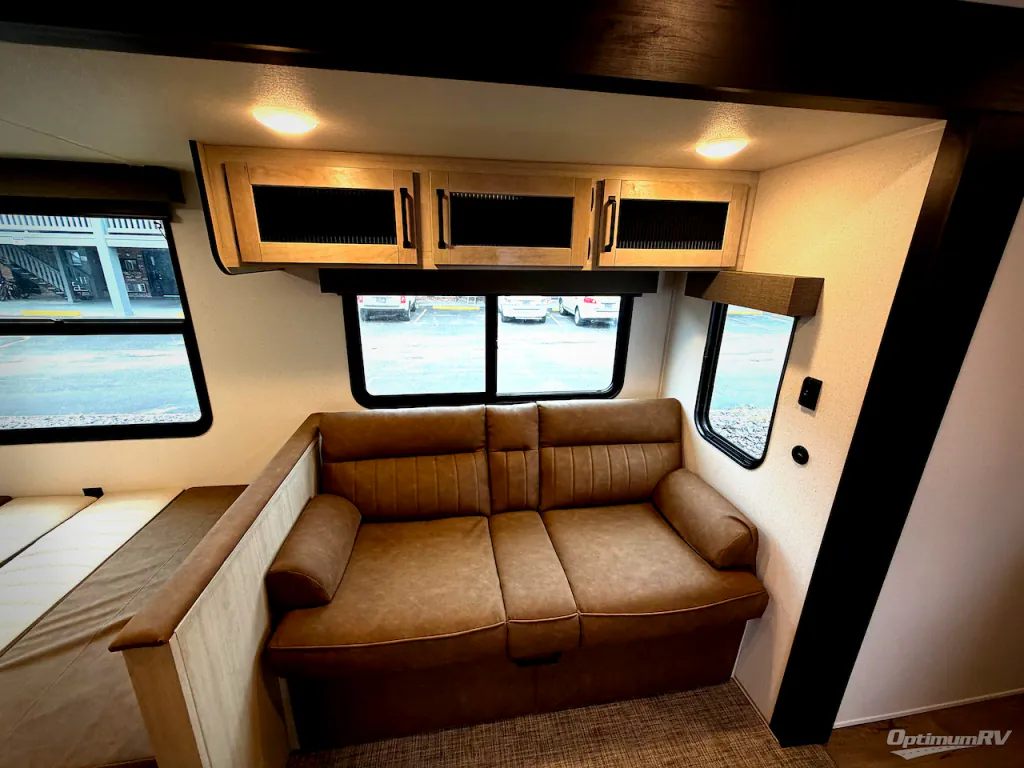 2027 Forest River Puma 32BHQS, Photos photo 8